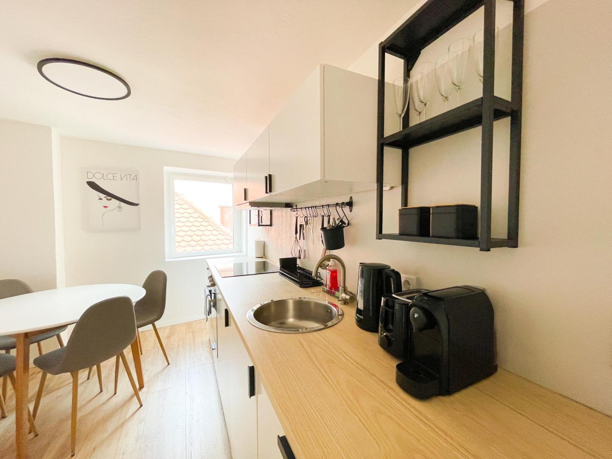Contactless Self-Check-In - Stayhere Central City Suite 20 Грац Экстерьер фото