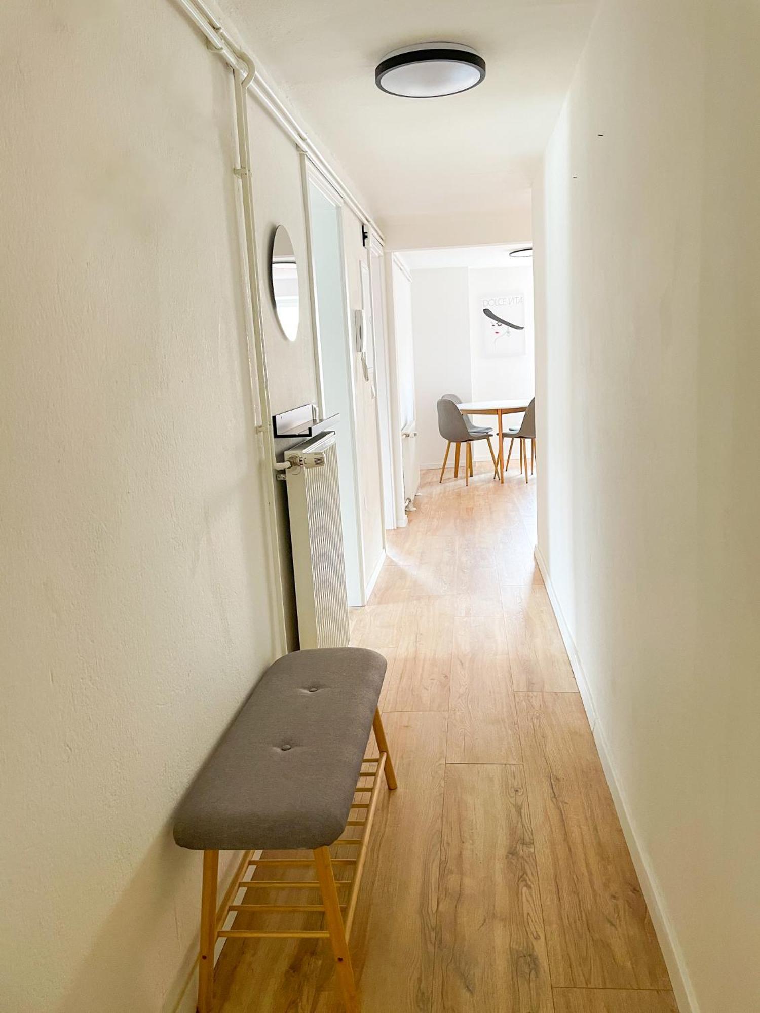 Contactless Self-Check-In - Stayhere Central City Suite 20 Грац Экстерьер фото